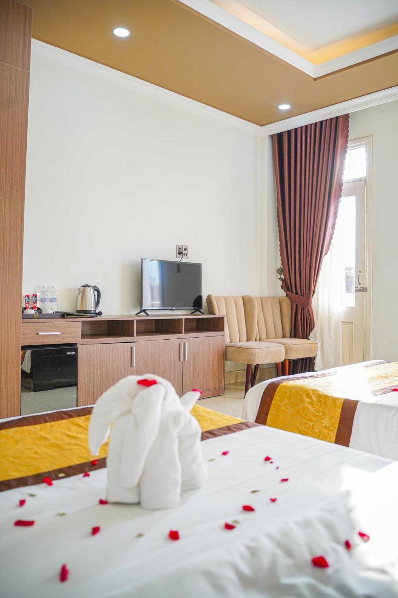 Dat Anh Hotel Hue Luaran gambar
