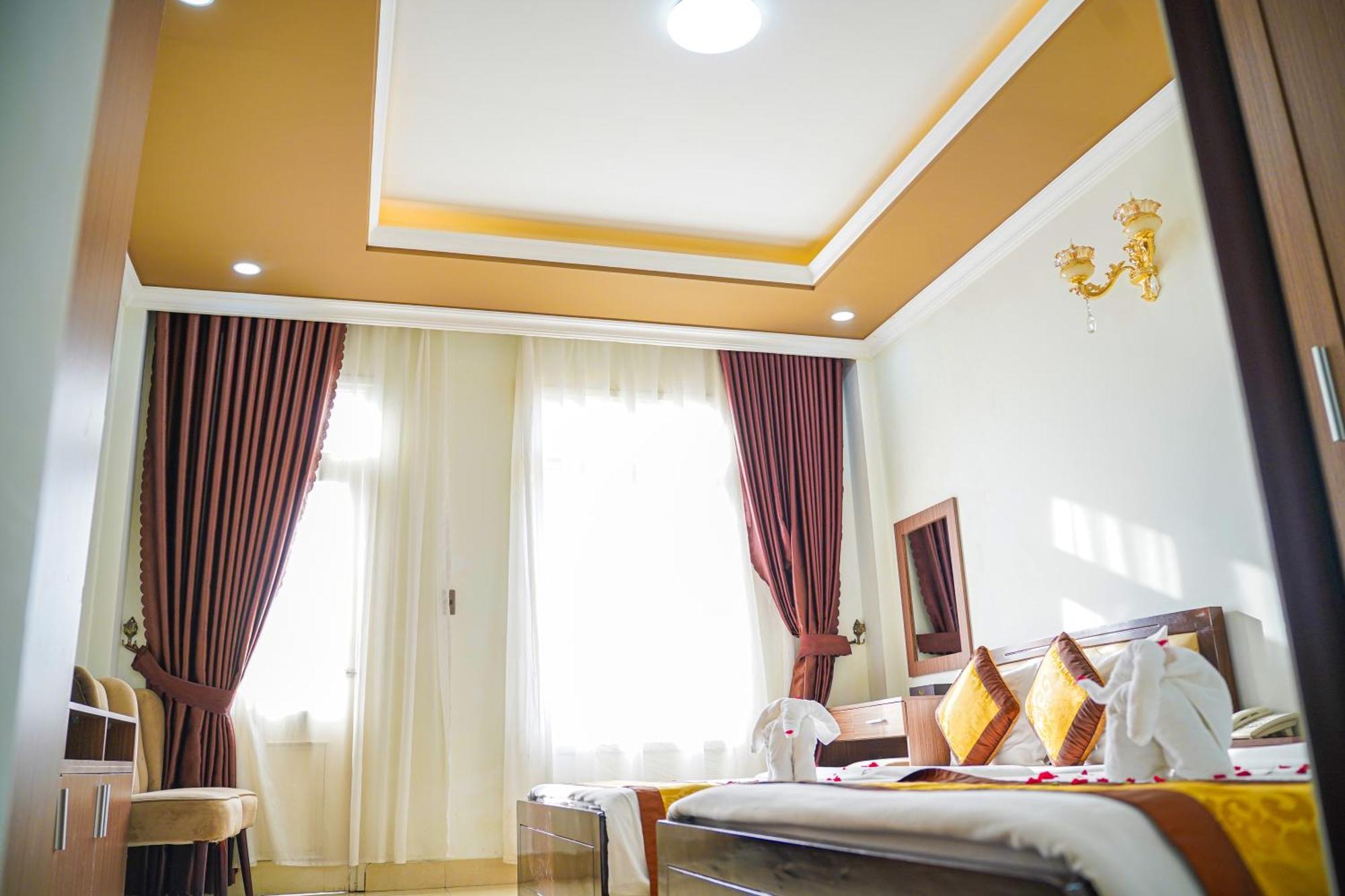 Dat Anh Hotel Hue Luaran gambar