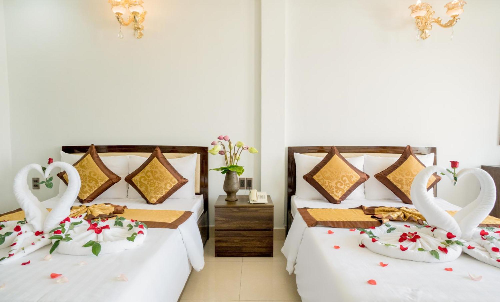 Dat Anh Hotel Hue Luaran gambar